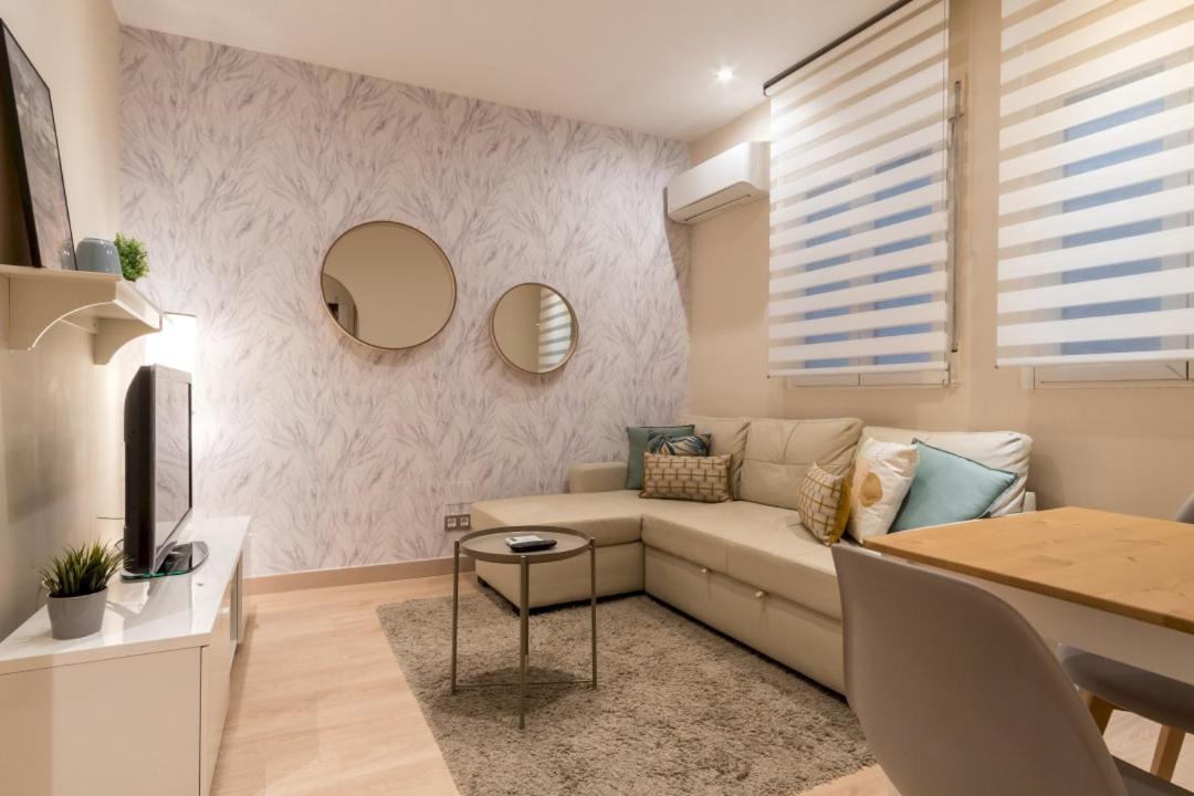 Acogedor Y Moderno - 1Dormitorio 1Bano - Imperial マドリード エクステリア 写真